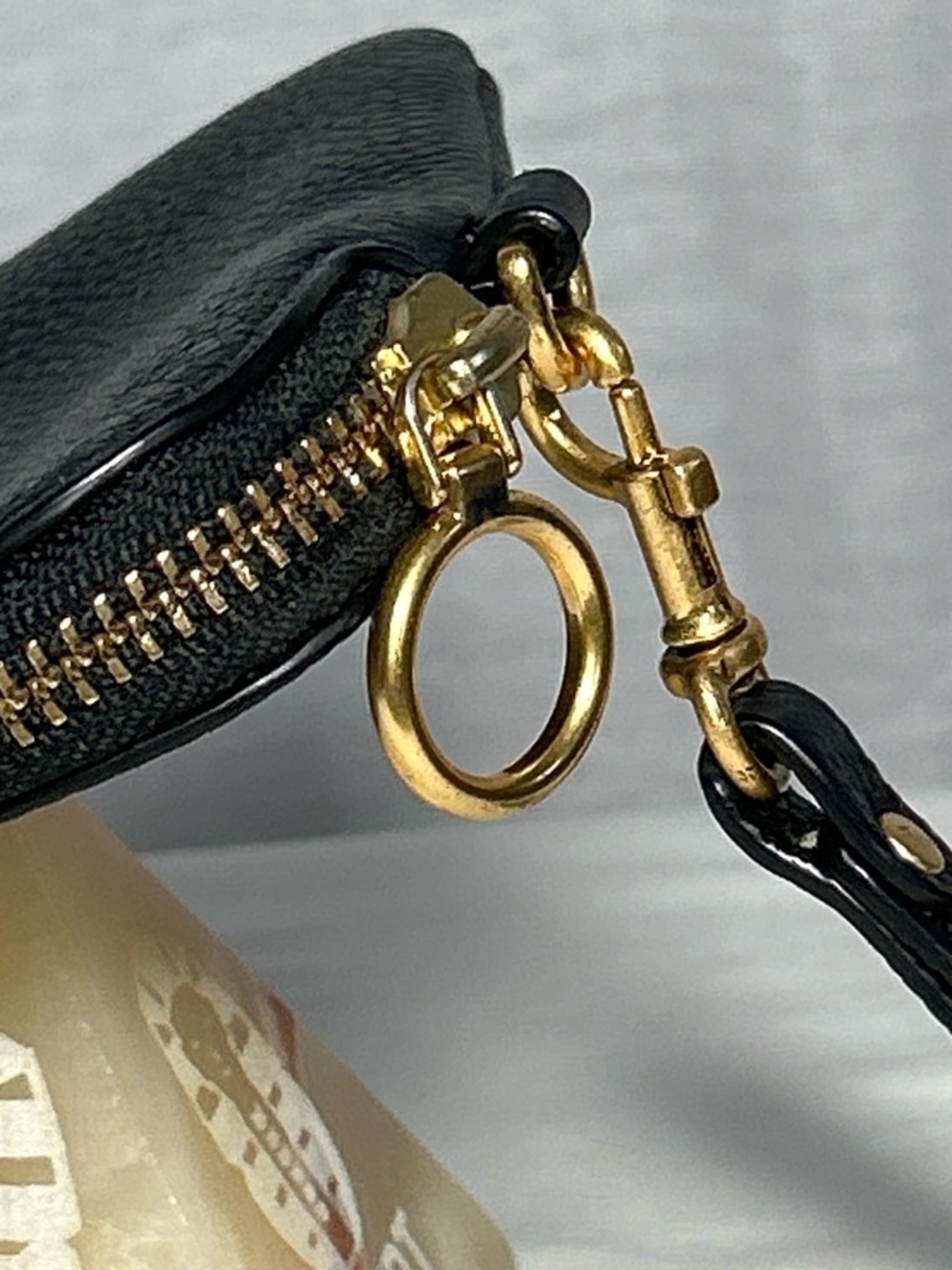 Tory Burch Black Pebbled Leather Logo Wristlet Pouch - Picture 5 of 6